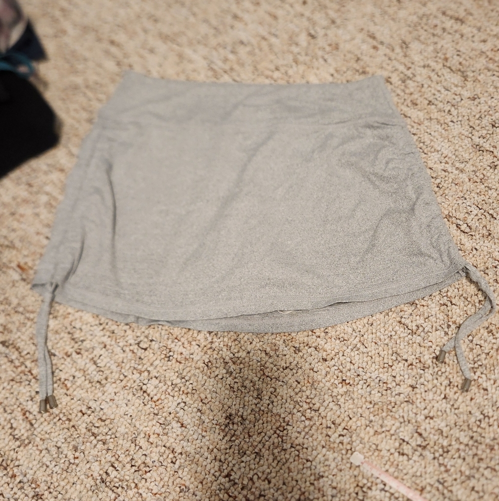 Kyodan Heather Gray Skirt with Black Accents
